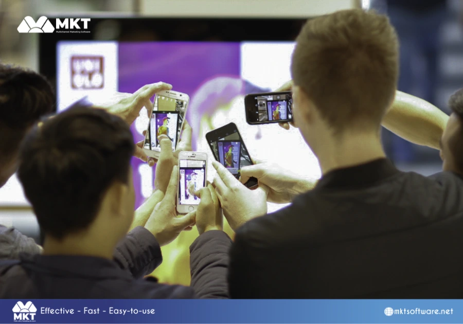 Examples of digital marketing - Uniqlo Uncover